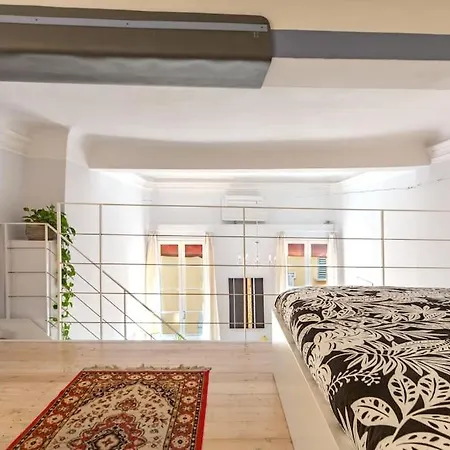 Intimo E Piacevole Loft Nel Cuore Pulsante Del Centro Storico Апартаменты