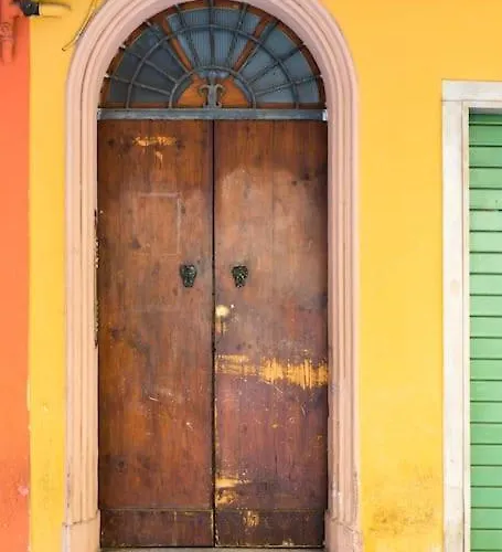 Intimo E Piacevole Loft Nel Cuore Pulsante Del Centro Storico بولونيا