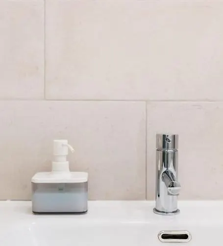 شقة Intimo E Piacevole Loft Nel Cuore Pulsante Del Centro Storico بولونيا